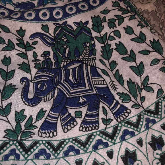 tapestry - Picture 3 of 4